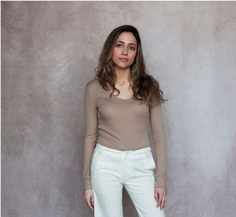 Roux Ribbed Scoop Top